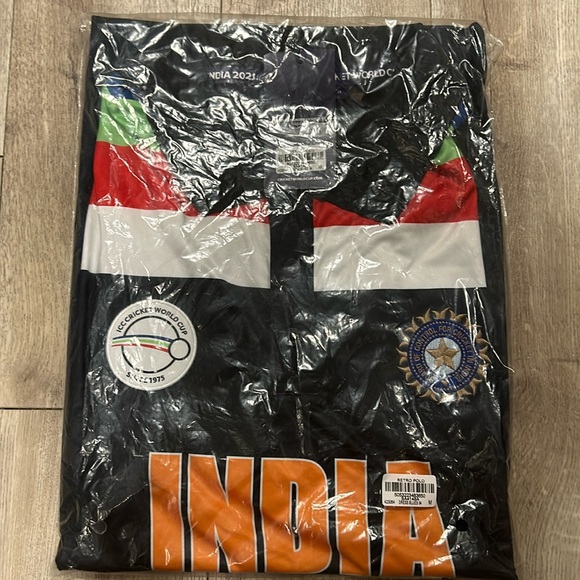 ICC Men’s Cricket World Cup India 2023 Retro Men’s Medium S/S Polo - Picture 2 of 7